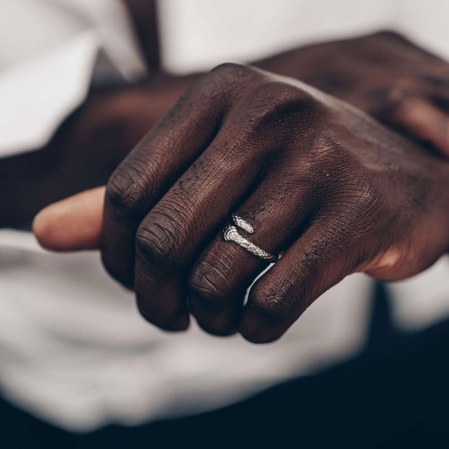 Vielring - Dezenter Schlangenring - Edelstahl - Gold