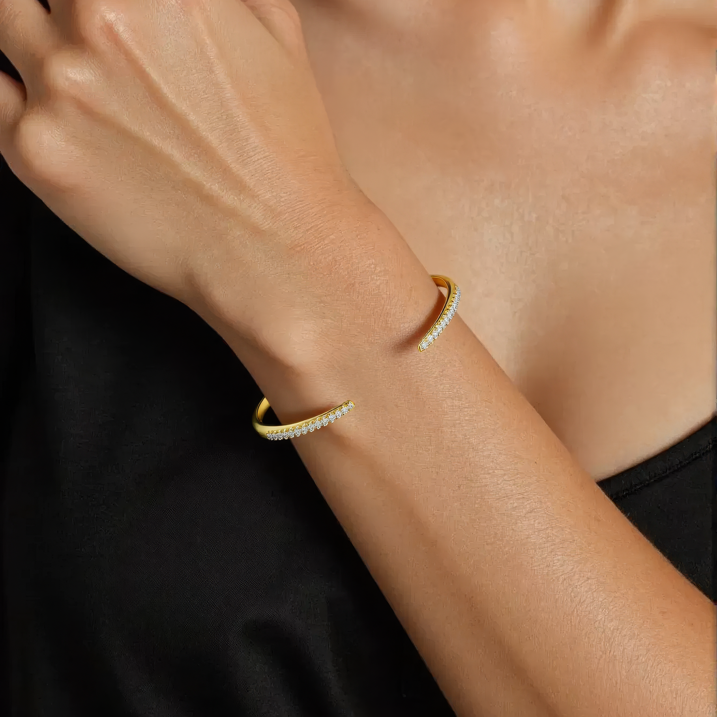 Filigraner Zirkonia Armreifen - 925 Silber