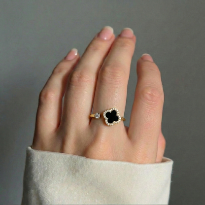 Square ring with zirconia stones - 925 silver