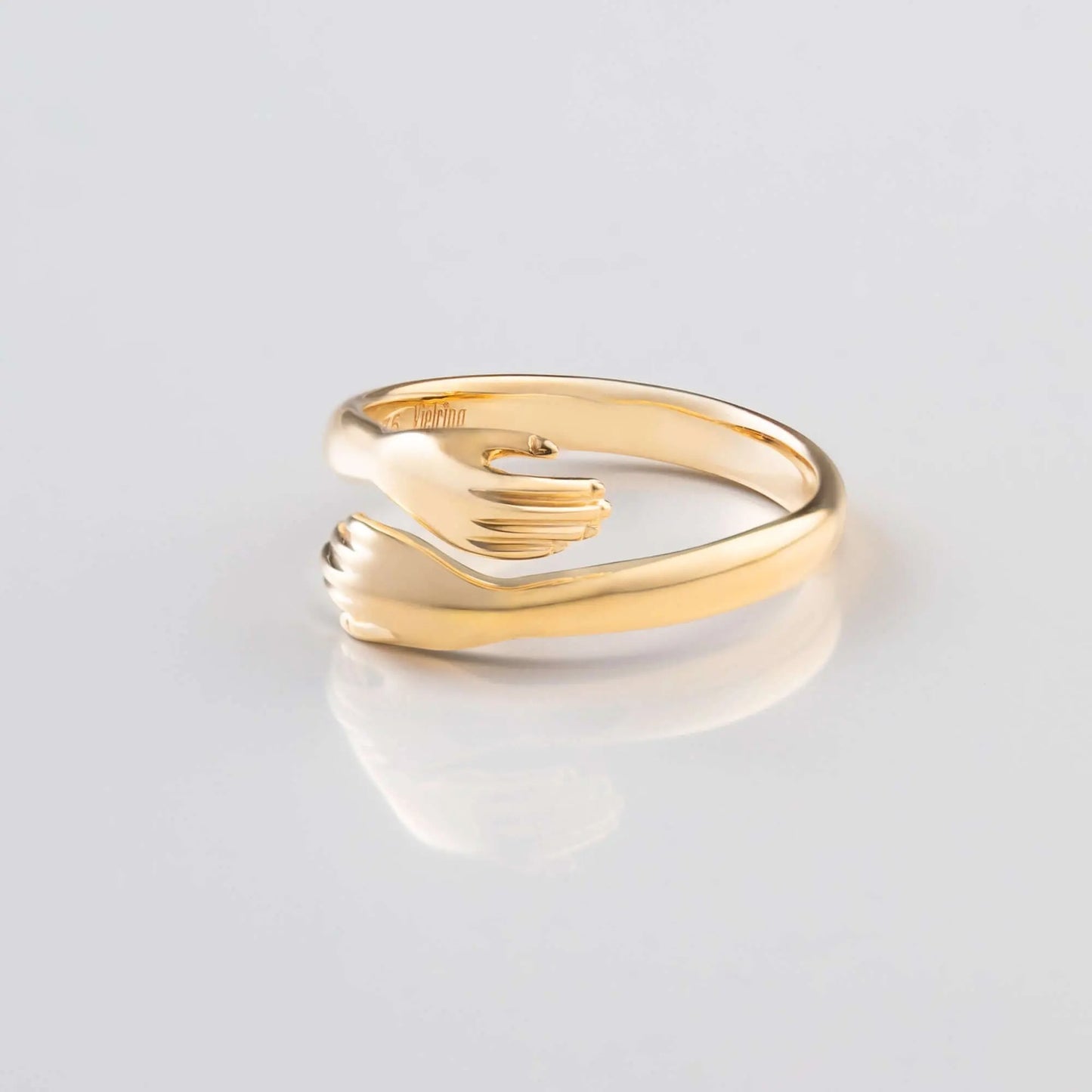 Hugging Ring Curved - Open Hug Ring