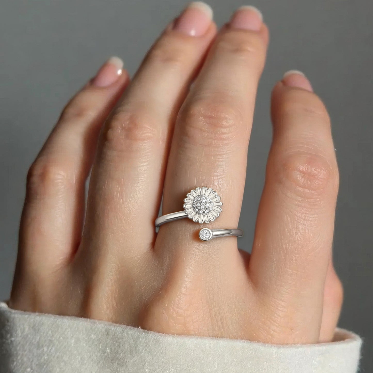 Square ring with zirconia stones - 925 silver