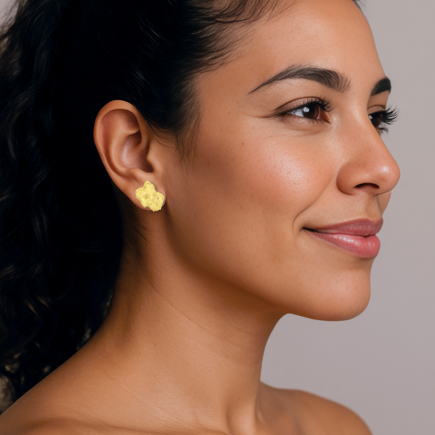 Dainty crystal hoop earrings • Zirconia crystals