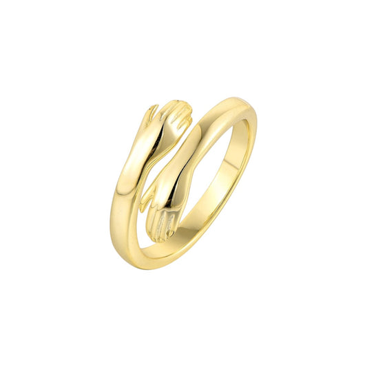 Vielring gold hug ring with adjustable fit, made of 925 sterling silver, symbolizing love and connection.