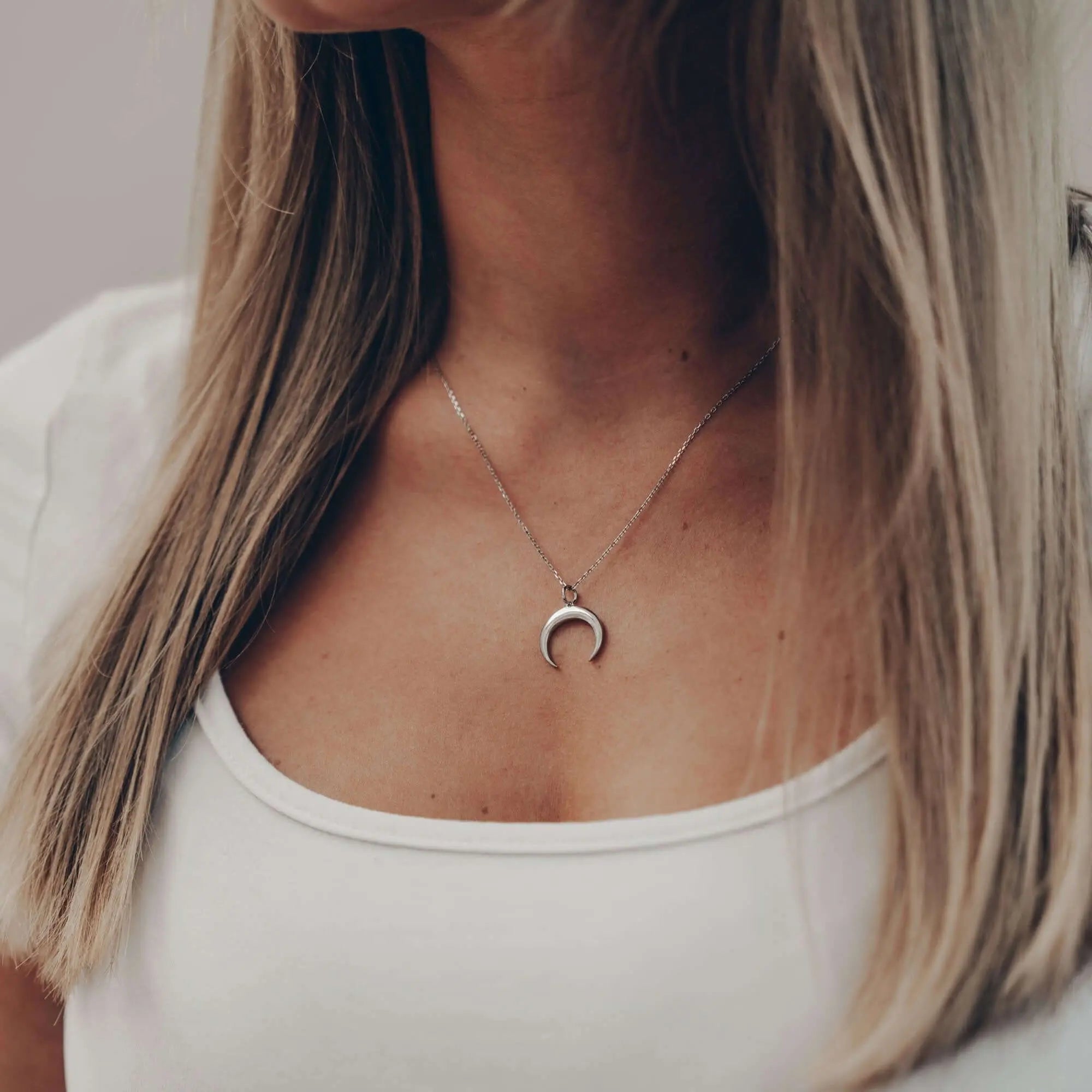 Zierliche Mond Halskette • Kette mit Mond Vielring