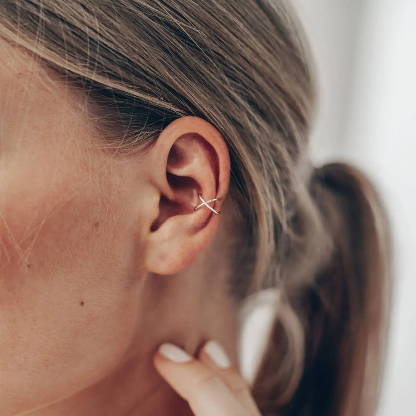 Vielring - Kreuz Ear Cuff - 925 Sterling Silber - Gold / Einzeln