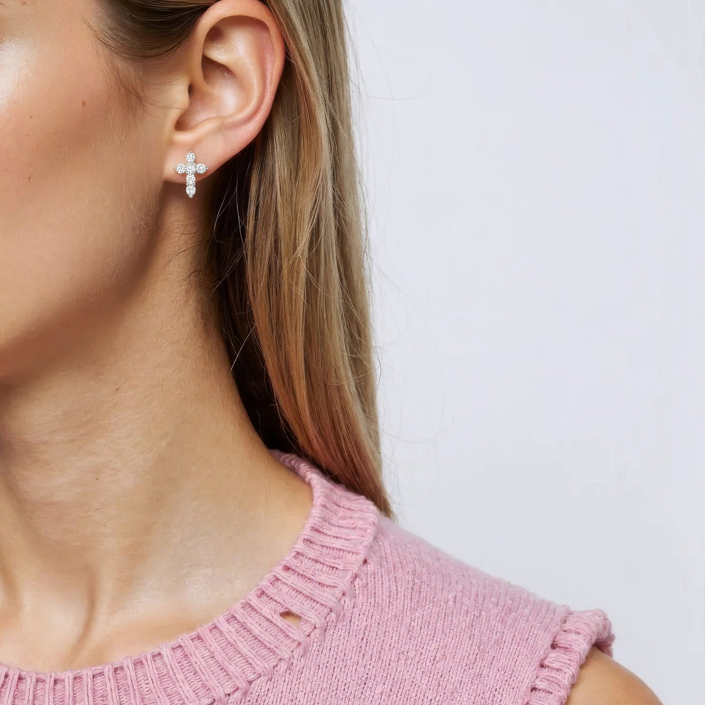 Dainty crystal hoop earrings • Zirconia crystals